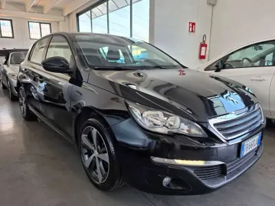 Usata Peugeot 308 Allure 120 CV (88 kW) 2016 Nero Berlina