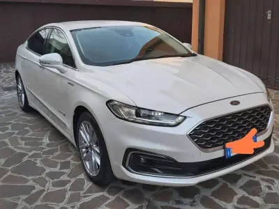 Usata Ford Mondeo Vignale 140 CV (102 kW) 2019 Bianco Berlina