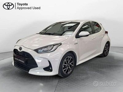 Usata Toyota Yaris Hybrid Trend 116 CV (85 kW) 2022 Bianco Berlina