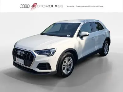 Usata Audi Q3 Business 150 CV (110 kW) 2019 Bianco SUV