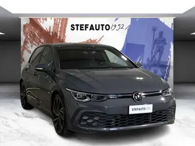 Usata VW Golf VIII GTD 200 CV (147 kW) 2021 Grigio Berlina