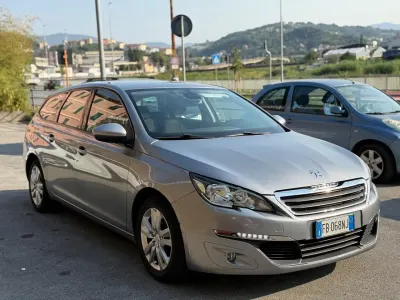 Usata Peugeot 308 120 CV (88 kW) 2016 Argento Station wagon