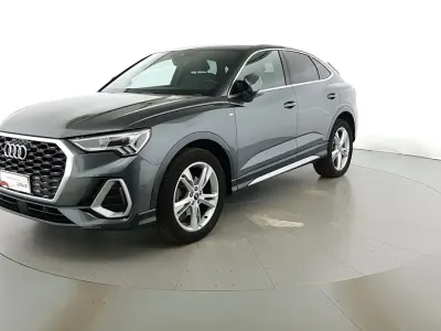 Usata Audi Q3 Sportback S-Line 150 CV (110 kW) 2025 Grigio daytona perlato SUV