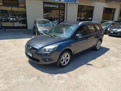 Grigio Usata 2011 Ford Focus Titanium Station wagon | 5500 €