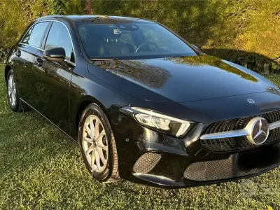 Usata Mercedes A180 116 CV (85 kW) 2018 Nero Berlina