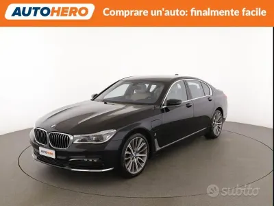 Usata BMW 740 258 CV (189 kW) 2017 Nero Berlina