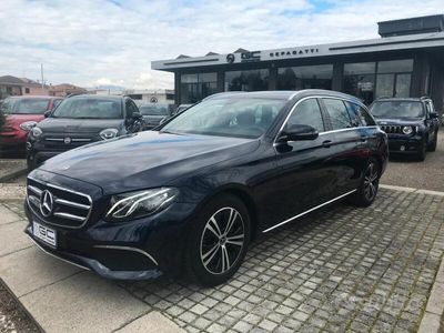 usata Mercedes E220 S.W. 4 Matic Pronta Consegna