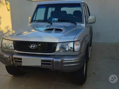 Usata Hyundai Galloper 100 CV (73 kW) 1999 Grigio SUV
