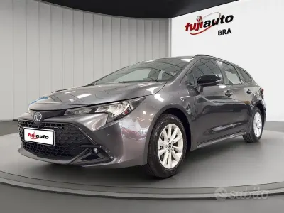 Nuova Toyota Corolla Active 140 CV (102 kW) 2026 Dark grey met Station wagon