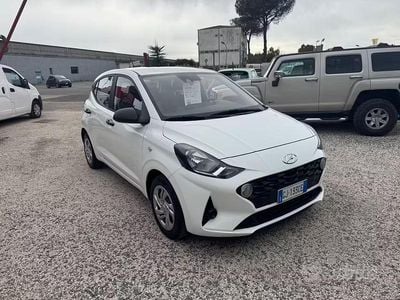 Usata Hyundai i10 Advanced 67 CV (49 kW) 2022 Bianco Utilitaria