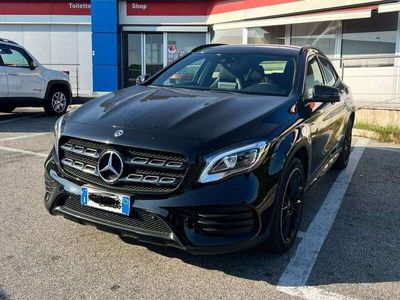 Mercedes GLA220