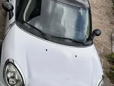 Usata Mini Cooper D Countryman 111 CV (81 kW) 2011 Bianco SUV