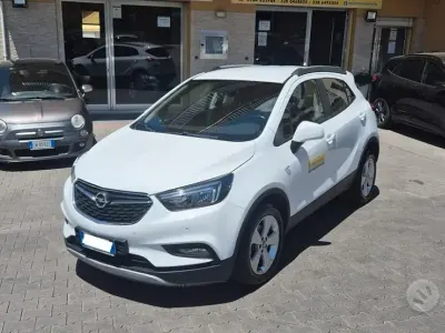 Usata Opel Mokka X 110 CV (80 kW) 2019 Bianco SUV
