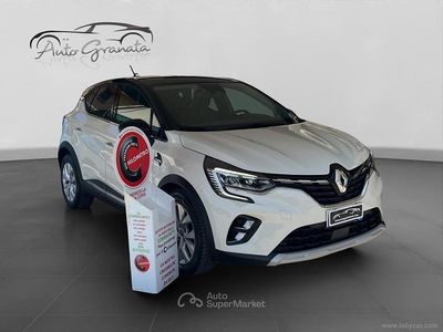 Usata Renault Captur Intens 116 CV (85 kW) 2020 Argento SUV