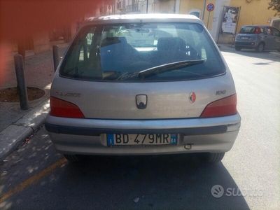 Peugeot 106