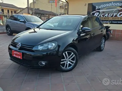 Usata VW Golf VI Highline 105 CV (77 kW) 2011 Nero Utilitaria