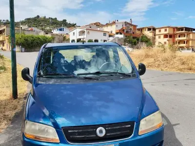 Usata Fiat Multipla 116 CV (85 kW) 2007 Bluazzurro Monovolume