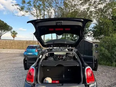 Usata Mini One D