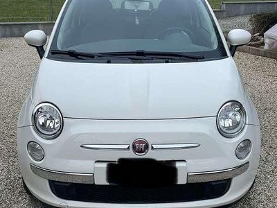Usata Fiat 500 Lounge 69 CV (50 kW) 2010 Bianco Utilitaria