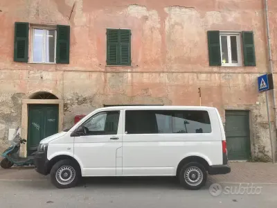 Usata VW Caravelle 140 CV (102 kW) 2014 Bianco Furgone