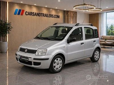 Begagnad Fiat Panda 69 HK (50 kW) 2011 Grå Halvkombi