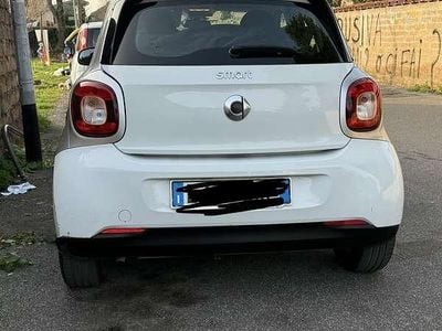 Usata Smart ForFour Passion 75 CV (55 kW) 2015 Utilitaria