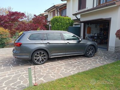 VW Passat Alltrack