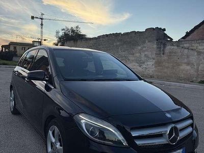 Usata Mercedes B200 Premium 136 CV (100 kW) 2012 Monovolume