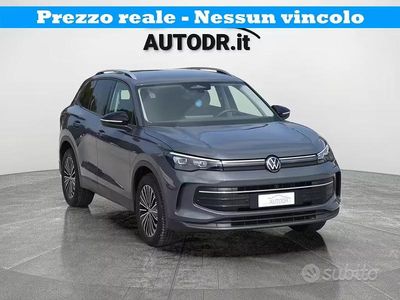 Begagnad VW Tiguan Edition 150 HK (110 kW) 2025 Grå SUV