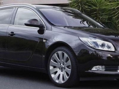 Usata Opel Insignia Cosmo 160 CV (117 kW) 2010 Nero Station wagon