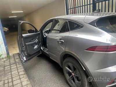 Usata Jaguar E-Pace R-Dynamic 200 CV (147 kW) 2022 Grigio SUV