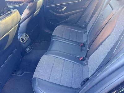 Usata Mercedes E200 Business 160 CV (117 kW) 2019 Nero Berlina
