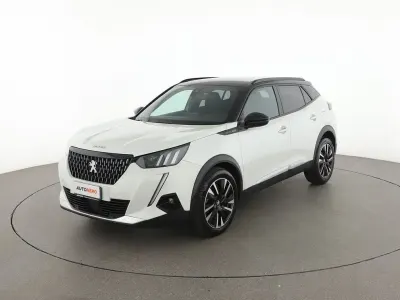 Usata Peugeot 2008 GT 131 CV (96 kW) 2021 Bianco SUV