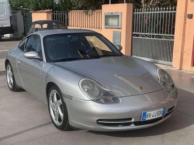 Usata Porsche 911 Carrera 300 CV (220 kW) 2001 Argento Coupé