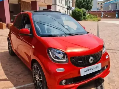 Usata Smart ForFour Brabus 109 CV (80 kW) 2017 Rosso Utilitaria