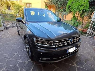 Usata VW Tiguan Sportline 131 CV (96 kW) 2019 Grigio SUV