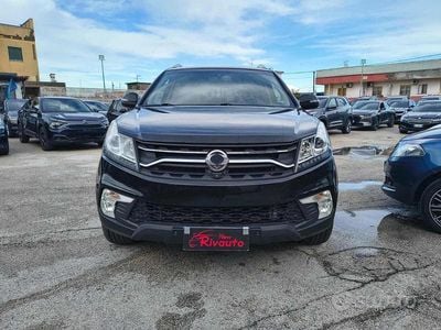 Usata SsangYong Korando Limited 178 CV (130 kW) 2019 Nero SUV