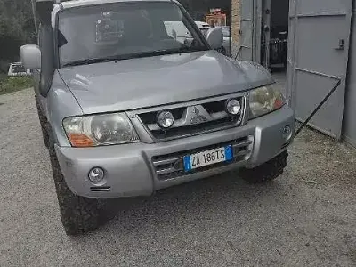 Usata Mitsubishi Pajero