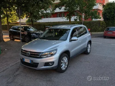 Usata VW Tiguan 122 CV (89 kW) 2012 Grigio SUV