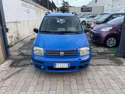 Usata Fiat Panda Dynamic 70 CV (51 kW) 2005 Blu Utilitaria