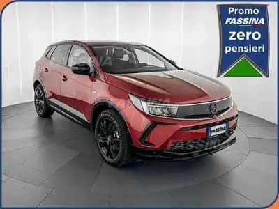Usata Opel Grandland X Business Elegance 225 CV (165 kW) 2024 Rosso SUV