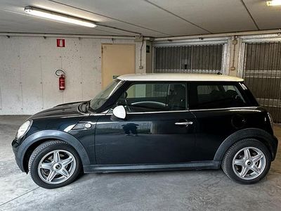 Begagnad Mini Cooper 120 HK (88 kW) 2007 Svart Halvkombi