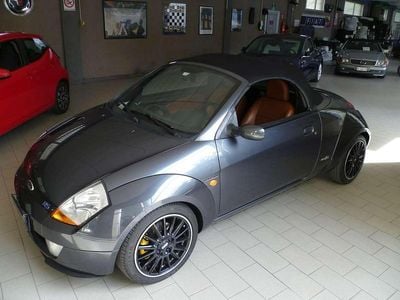 Begagnad Ford StreetKa S 95 HK (69 kW) 2003 Grå Cab