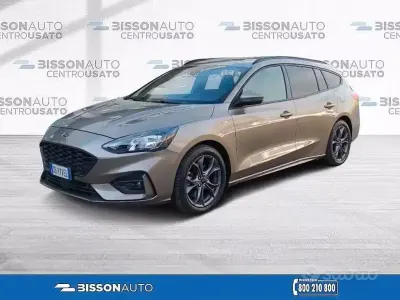 Usata Ford Focus ST-Line 125 CV (91 kW) 2020 Grigio Station wagon
