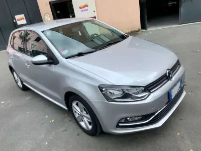 Usata VW Polo Trendline 75 CV (55 kW) 2016 Argento Berlina