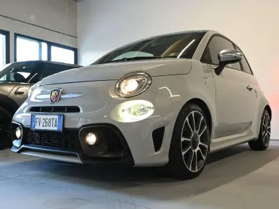 Usata Abarth 595 Turismo 165 CV (121 kW) 2017 Grigio Utilitaria