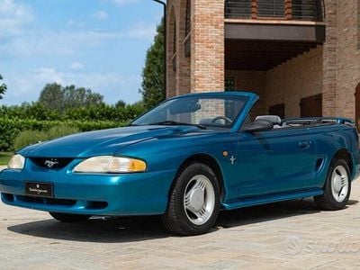 Blu Usata 1994 Ford Mustang Cabrio | 20.000 €