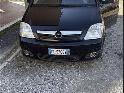 Usata Opel Meriva 110 CV (80 kW) 2007 Nero Monovolume