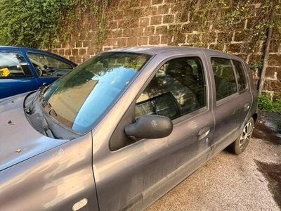 Renault Clio II