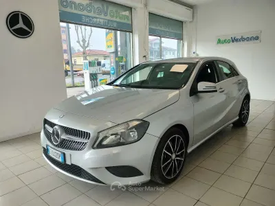 Usata Mercedes A180 Executive 122 CV (89 kW) 2014 Grigio Berlina